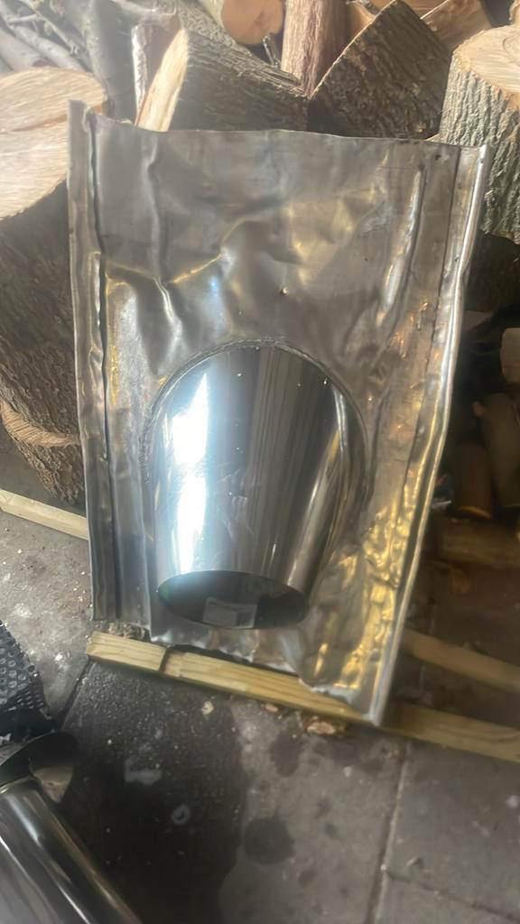 Loodslab dakdoorvoer nieuw, Doe-het-zelf en Verbouw, Dakpannen en Dakbedekking, Zo goed als nieuw, Steen of Klei, Ophalen