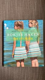 Renee van der Velden - Stroo - Rokjes haken, Breien en Haken, Ophalen of Verzenden, Renee van der Velden - Stroo, Zo goed als nieuw