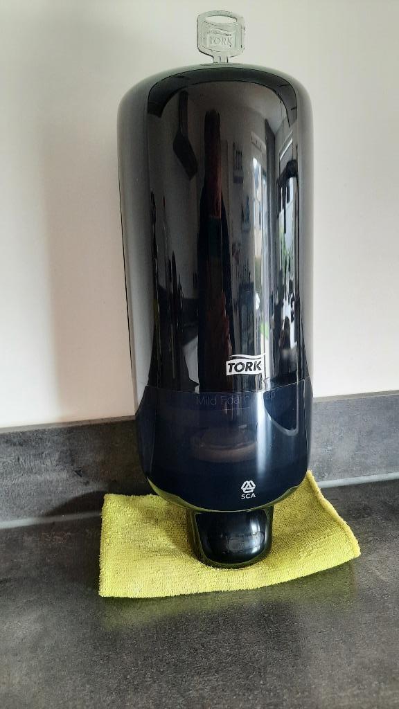 Tork zeepdispensers, S4, zwart. Elevation, Huis en Inrichting, Woonaccessoires | Prullenbakken, Gebruikt, Kunststof, Minder dan 50 cm