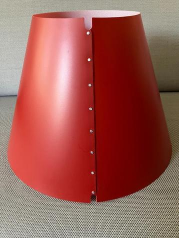 Mooie kleur rode kap van Costanza-lamp beschikbaar voor biedingen
