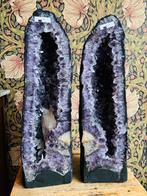 Tweeling amethist geode, per stuk €250 samen voor €475, Ophalen, Mineraal