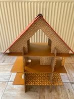 Houten poppenhuis, bouwpakket, met meubeltjes, Ophalen, Gebruikt