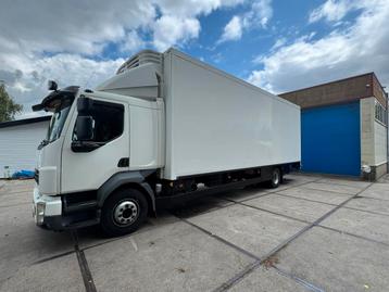 Volvo FL12 bakwagen met laadklep beschikbaar voor biedingen