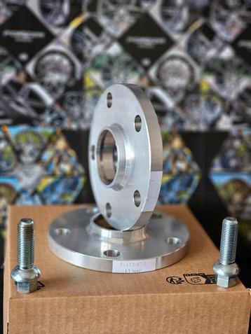 Spoorverbreders spacers Audi a3  Golf 8 5x112 57.1 13mm  beschikbaar voor biedingen