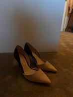 Zara Hakken Maat 35 - Zwart & Beige, Ophalen of Verzenden, Zo goed als nieuw, Beige, Pumps