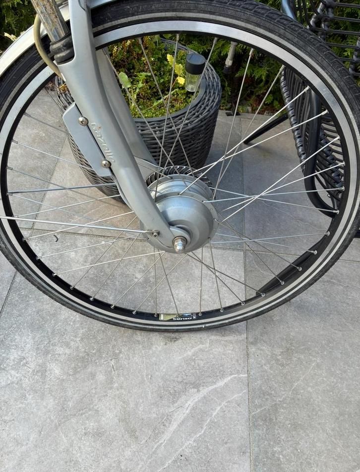 Gazelle Achterwiel voorwiel wiel motor, Fietsen en Brommers, Fietsonderdelen, Zo goed als nieuw, Algemeen, Wiel, Ophalen of Verzenden