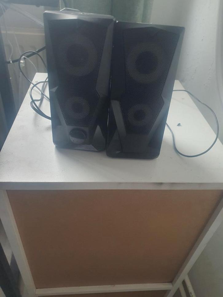 Speakers voor TV/PS4/PS5 en Computer, Computers en Software, Pc speakers, Gebruikt, Audiokanaal 2.0, Ophalen
