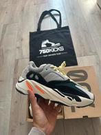 Yeezy Boost 700 Wave Runner Maat EU41 1/3 1.3 - B75571, Kleding | Heren, Schoenen, Overige kleuren, Yeezy, Nieuw, Sneakers of Gympen