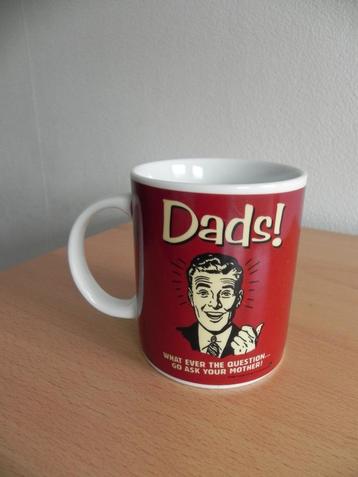 Retro Spoofs mok Dads! beschikbaar voor biedingen