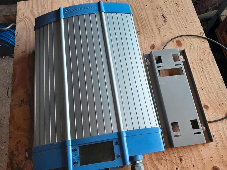 Mastervolt Omvormer, Doe-het-zelf en Verbouw, Elektra en Kabels, Gebruikt, Overige typen, Ophalen