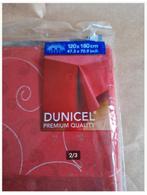 Duni tafelkleed rood met kerstafbeeldingen, Duni, Onbekend, Nieuw, Ophalen of Verzenden