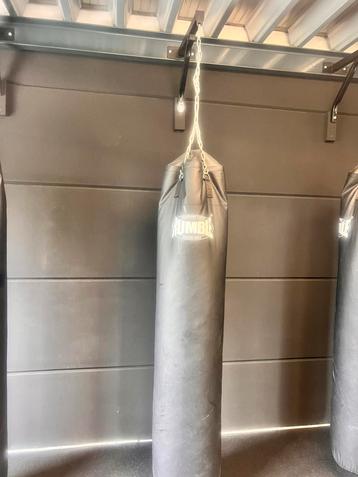 Bokzak rumble 180 lang incl bevestiging muur. beschikbaar voor biedingen