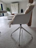 Mooie NOLON kuipstoelen draaibare voet, Huis en Inrichting, Stoelen, Ophalen, Zo goed als nieuw
