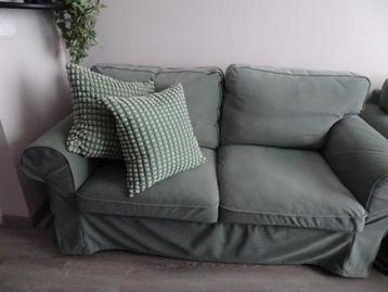 IKEA EKTORP 2 ZITS BANK (incl andere kleur extra hoes) - afbeelding 1