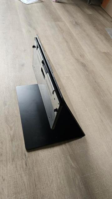 Samsung TV standaard origineel 65 inch TV met connect cable beschikbaar voor biedingen
