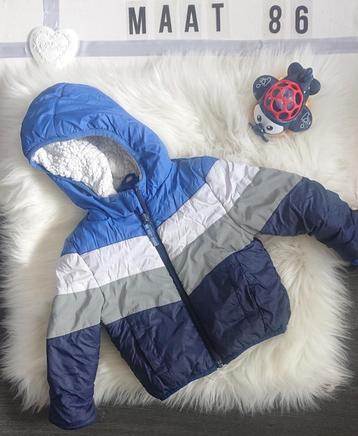 Jas blauw wit grijs maat 86 beschikbaar voor biedingen