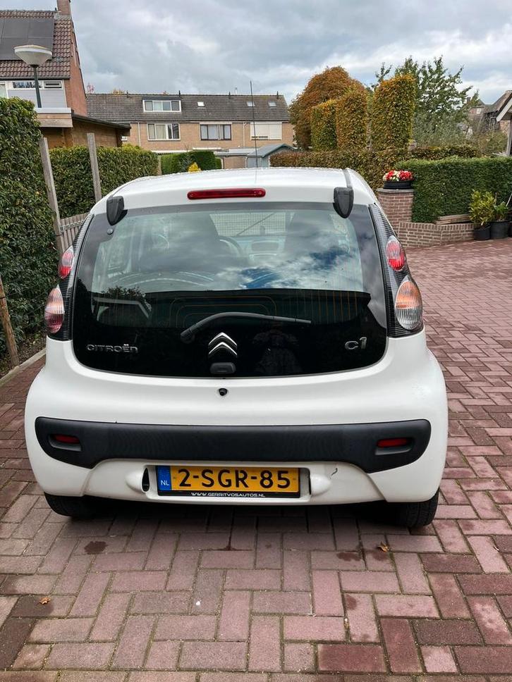 Citroën C1 1.0i 68PK 5D 2013 Wit, Auto's, Citroën, Particulier, C1, Airbags, Airconditioning, Bluetooth, Mistlampen, Radio, Benzine