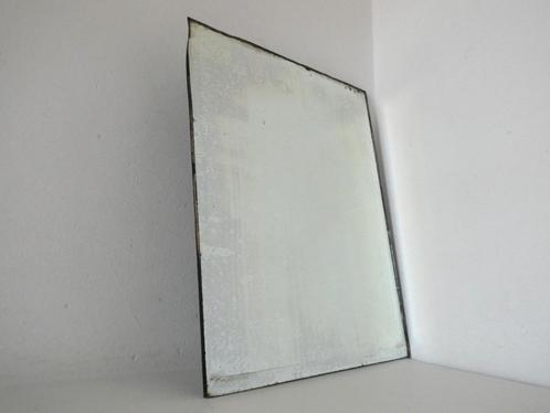 Een antieke spiegel met geslepen rand verweerd, Antiek en Kunst, Antiek | Spiegels, Minder dan 50 cm, Minder dan 100 cm, Rechthoekig