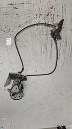 Slot motorkap passief links en rechts BMW 5 / 6 / 7 serie F0, Ophalen of Verzenden, Gebruikt