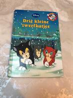 Drie Kleine zwerfkatjes Disney boek club, Boeken, Ophalen of Verzenden, Zo goed als nieuw, 3 tot 4 jaar