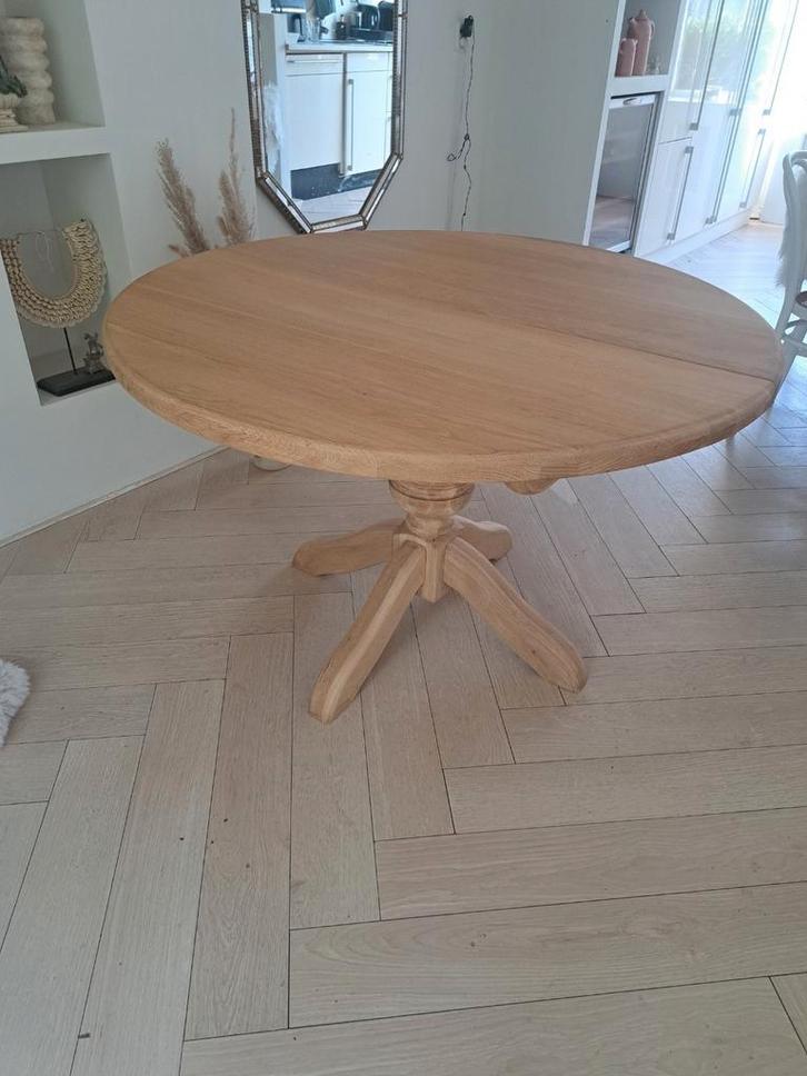 Ronde uitschuifbare bolpoot eettafel in landelijke style, Huis en Inrichting, Tafels | Eettafels, Zo goed als nieuw, 100 tot 150 cm