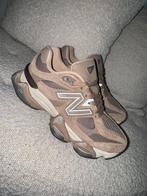 New Balance 9060 Earth/Mushroom Maat 39,5 Nieuw, Bruin, Nieuw, Ophalen of Verzenden, Sneakers of Gympen