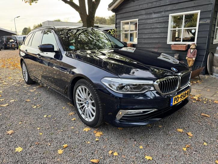 BMW 5 Serie Touring 540i xDrive High Executive (bj 2017), Auto's, BMW, Bedrijf, Te koop, 5-Serie, 360° camera, 4x4, ABS, Achteruitrijcamera