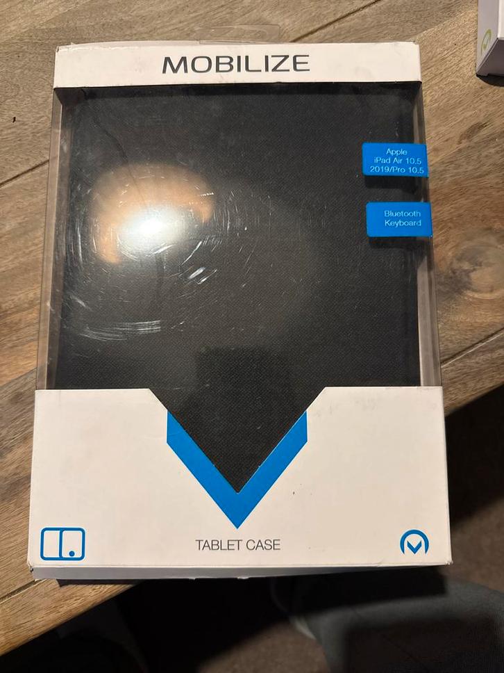 Mobilize iPad Air/Pro 10.5 Hoes met Bluetooth Keyboard, Computers en Software, Tablet-hoezen, Nieuw, Bescherming voor- en achterkant