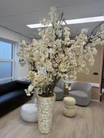 Bloesemboom met vaas, Ophalen, Zo goed als nieuw, Binnen