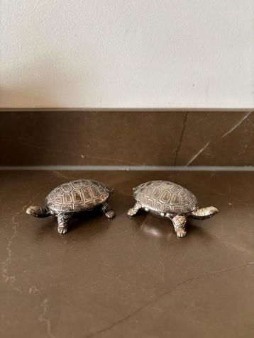 Vintage Schildpad Pillendoosjes Set verguld antiek beschikbaar voor biedingen