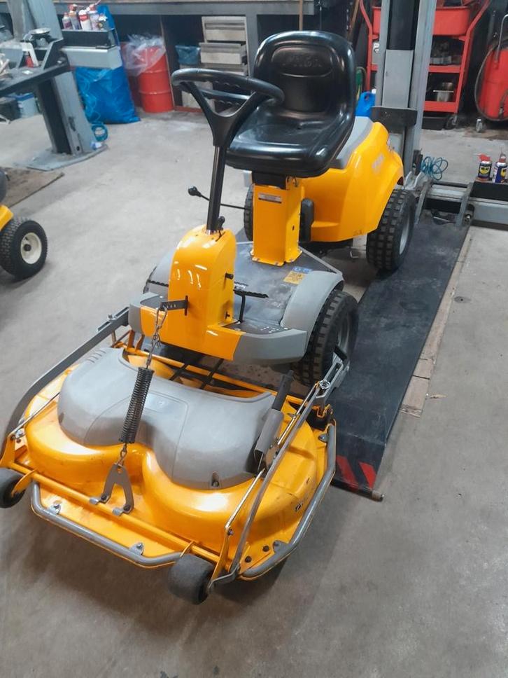 Stiga Park Compact 14, Tuin en Terras, Zitmaaiers, Gebruikt, 90 tot 120 cm, Elektrische starter, Mulchfunctie, Ophalen of Verzenden