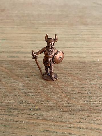 Grappige vintage Fererro kinder ei Viking koper beschikbaar voor biedingen