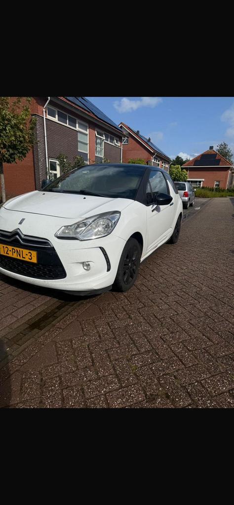Citroën DS3 1.6 VTI 88KW 2011 Wit, Auto's, Citroën, Particulier, DS3, Benzine, C, Hatchback, Handgeschakeld, Origineel Nederlands