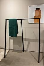 HAY LOOP STAND WARDROBE, Ophalen, Zo goed als nieuw, Metaal, Staande kapstok