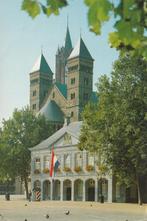 MAASTRICHT Vrijthof Kerk Hoofdwacht en Duiven, Verzamelen, Ansichtkaarten | Nederland, Verzenden, 1980 tot heden, Gelopen, Limburg