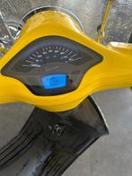 scooter, Ophalen, Zo goed als nieuw, Benzine, Vespa