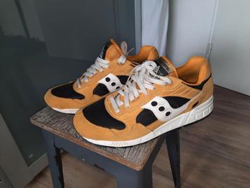 Saucony Shadow 5000 maat 43 Mosterd geel. beschikbaar voor biedingen