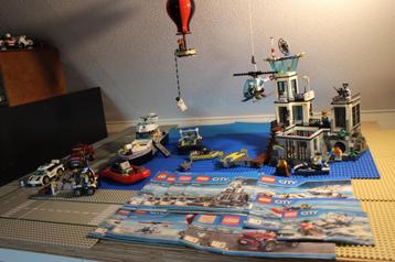 lego politie gevangenis eiland beschikbaar voor biedingen