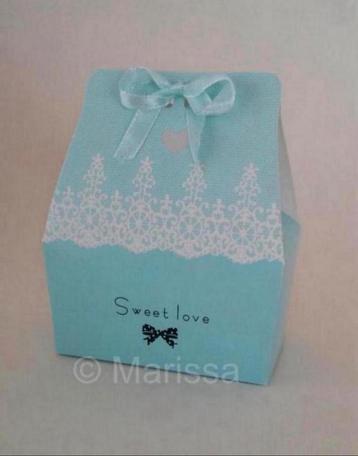 Cadeaudoosje Sweet Love blauw | geboortebedankje jongen beschikbaar voor biedingen