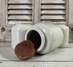 Set van drie Lab Lagny grès mosterdpotten zandkleurig