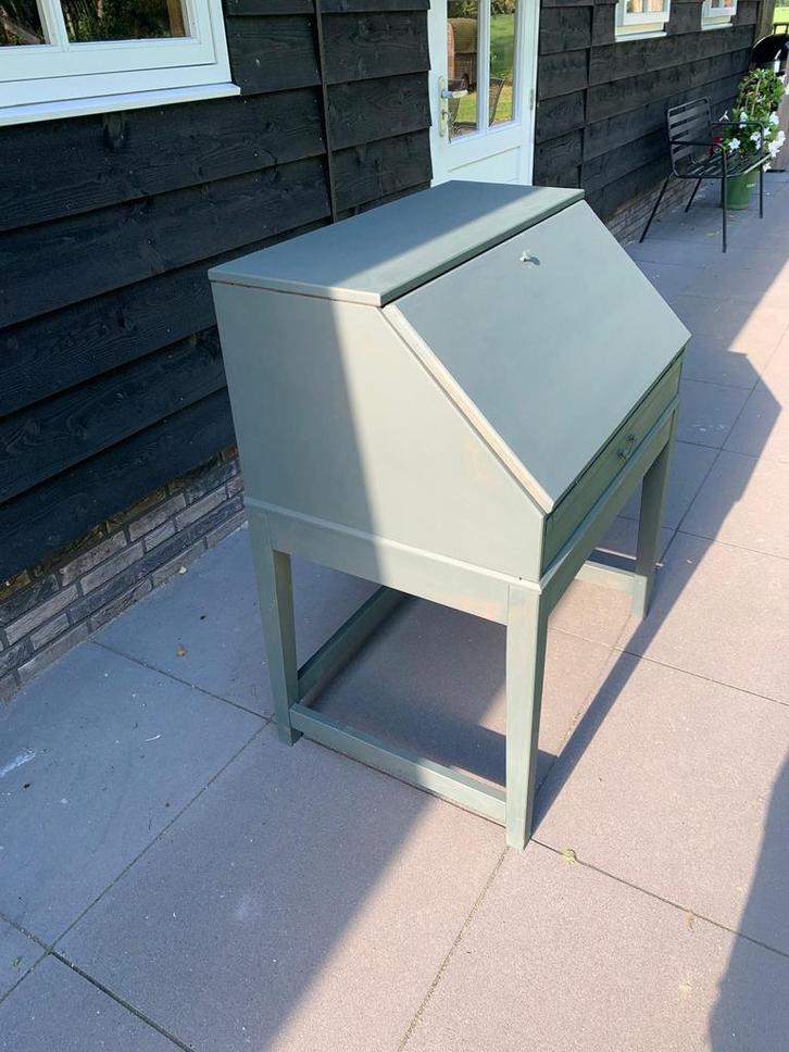 Groen dressoir, bureua, sidetable, Huis en Inrichting, Bureaus, Ophalen