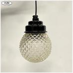Bakelieten lampen Lamp met tond schutglas, Huis en Inrichting, Lampen | Hanglampen, Vintage Boho Art Deco, Ophalen of Verzenden