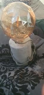 Unieke Betonnen Lamp met Amberkleurige Bol, Gebruikt, Ophalen of Verzenden, Glas, Minder dan 100 cm