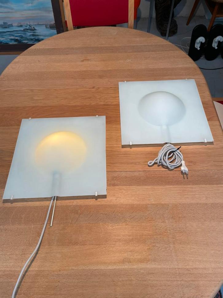2 design wandlampen, Cecilia Johansson, Huis en Inrichting, Lampen | Wandlampen, Gebruikt, Glas, Metaal, Ophalen