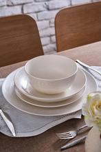 Karaca Servies Set - 12 Personen - 53 Delig, Huis en Inrichting, Keuken | Servies, Ophalen, Zo goed als nieuw, Effen, Porselein