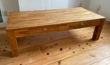 Salontafel hout beschikbaar voor biedingen