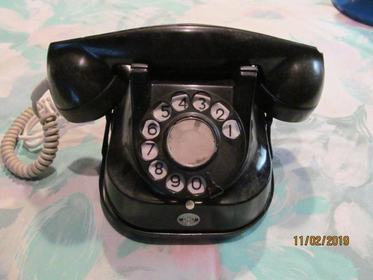 Antieke Bakelieten RTT Telefoon., Verzamelen, Overige Verzamelen, Gebruikt, Ophalen of Verzenden