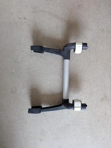Maxi Cosi adapter voor Bugaboo Donkey beschikbaar voor biedingen