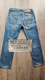 Diesel LARKEE W31 L32 * 31x32 - STRAIGHT - #D1988, DIESEL, Diesel, Blauw, W32 (confectie 46) of kleiner