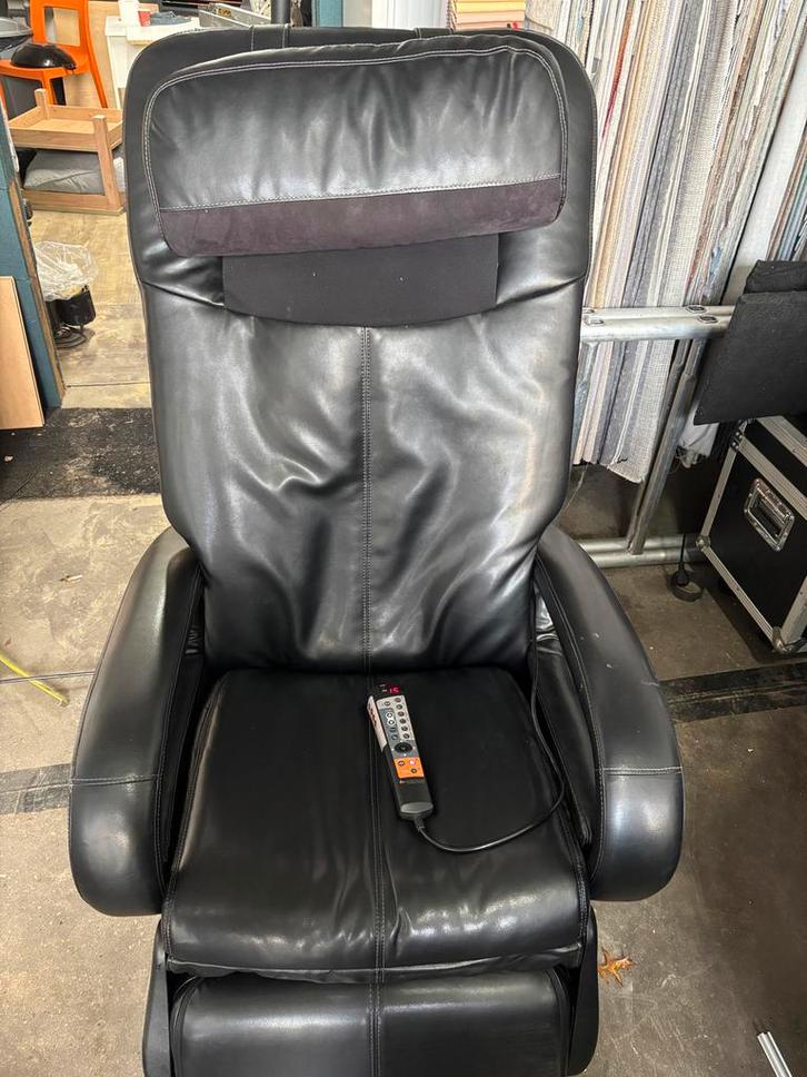 Luxe Massagestoel - Ontspanning gegarandeerd!, Huis en Inrichting, Fauteuils, Gebruikt, Leer, 75 tot 100 cm, Ophalen